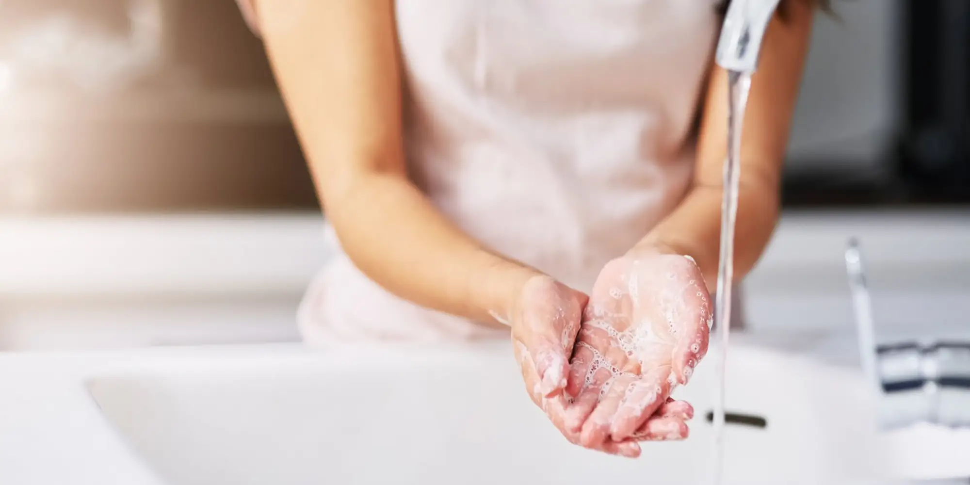 How To Clean Your Breast Pump: Best Practices