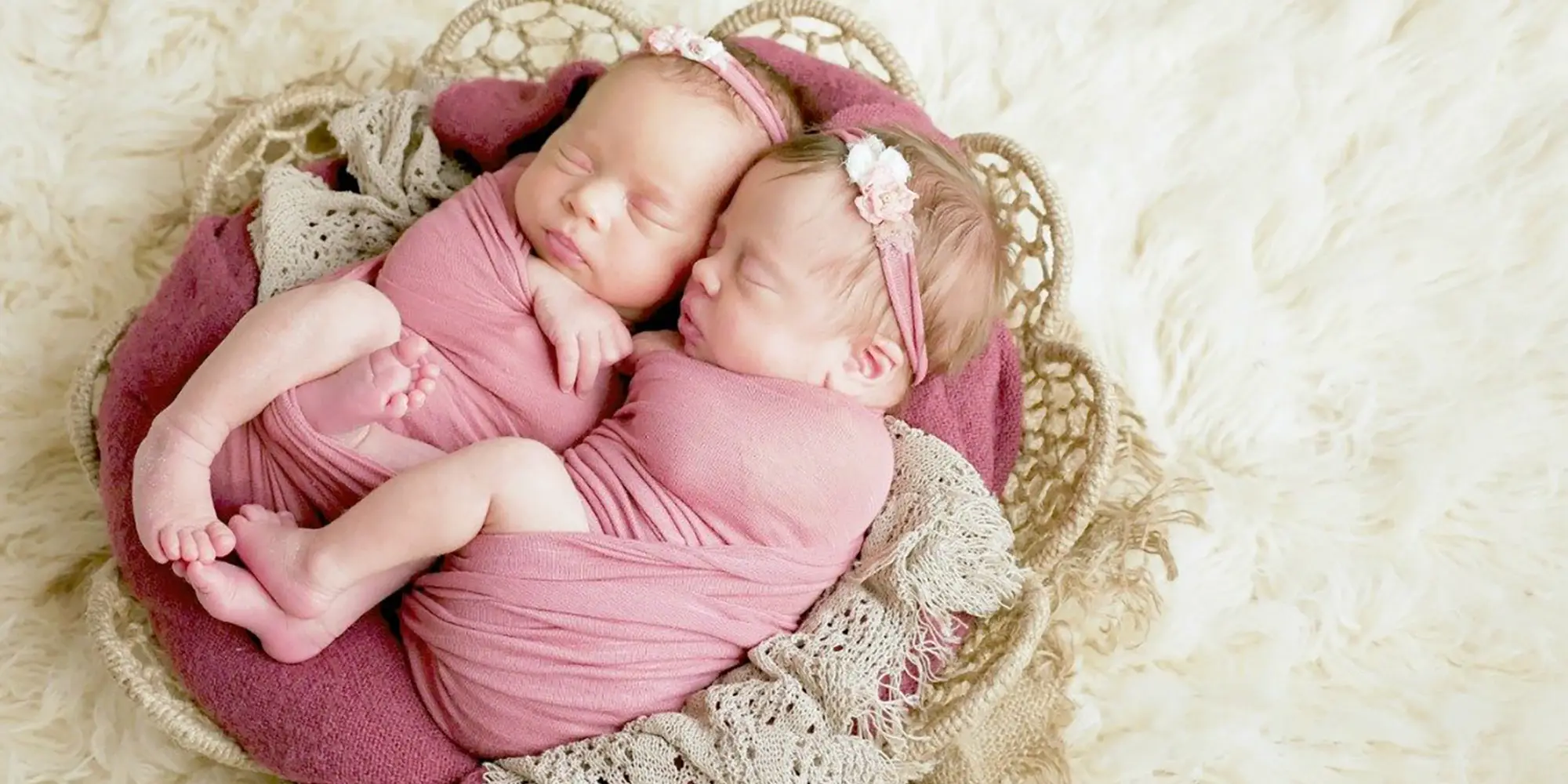 Breastfeeding & Pumping For Twins