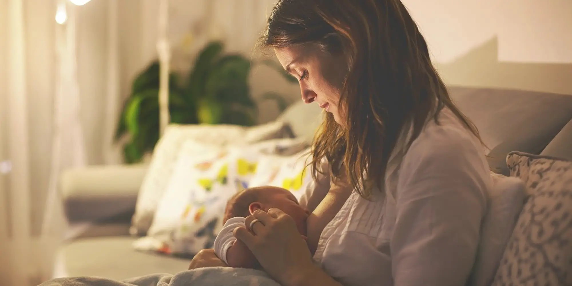 Nighttime Breastfeeding Tips For New Moms