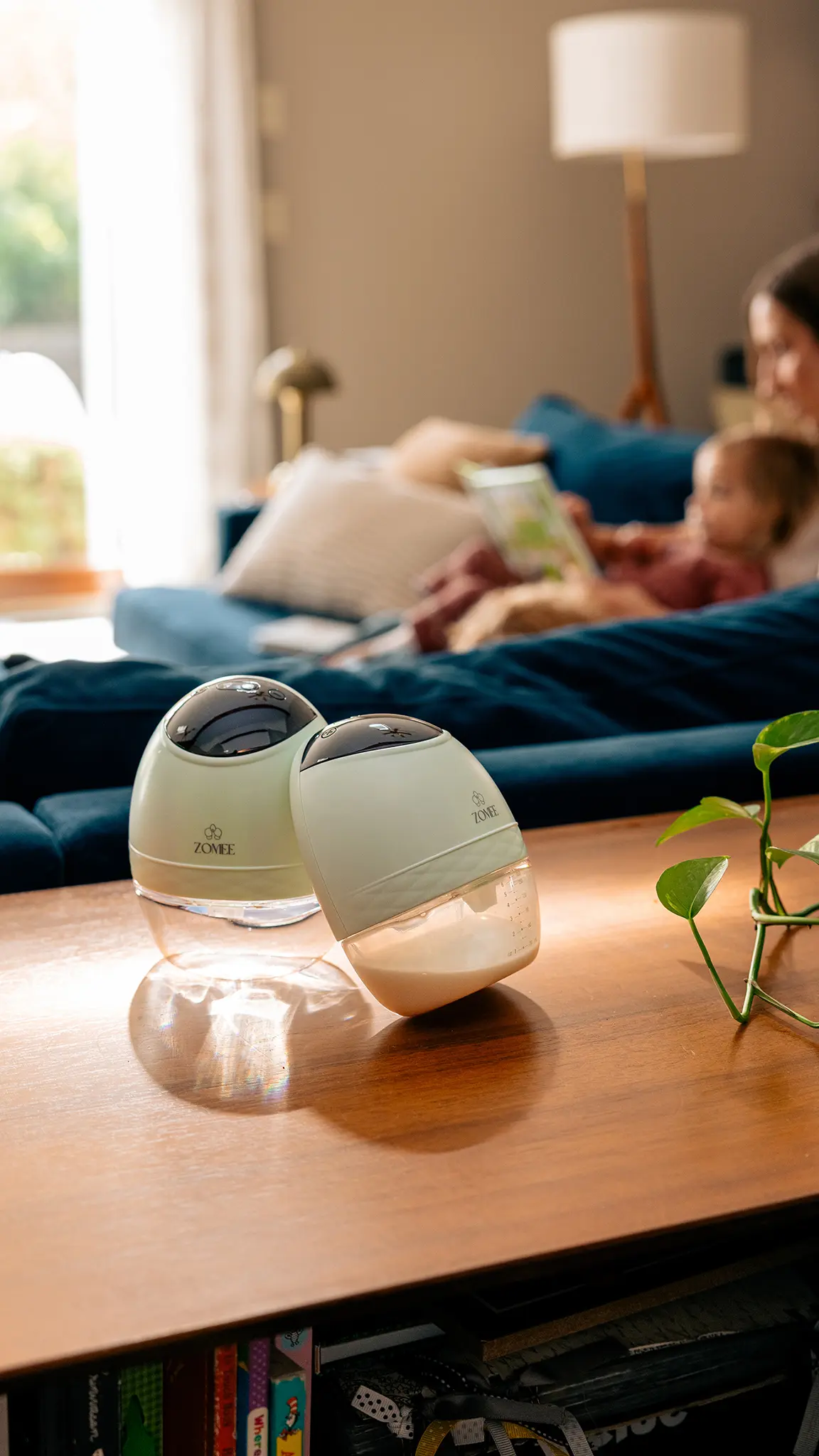 Zomee breast pump
