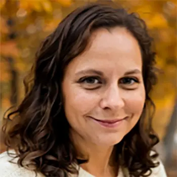 Amy Blum