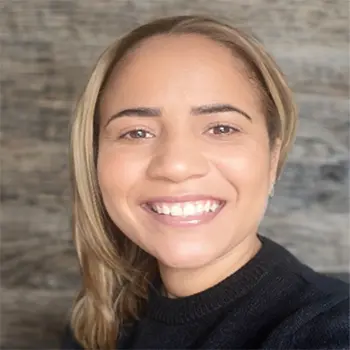 Claudia Batista